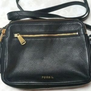 Black Fossil brand crossover and small wallet matching set